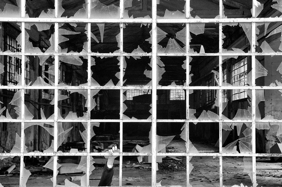Black And White Photograph - Help by Carlo Ferrara