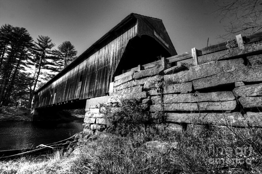 Hemlock Covered Bridge i Black and White Photograph by Steve Brown