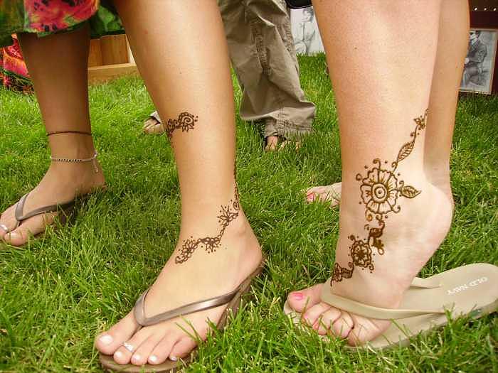 Henna Tattoos Drawing - Henna ankle bands by Janet Gioffre Harrington