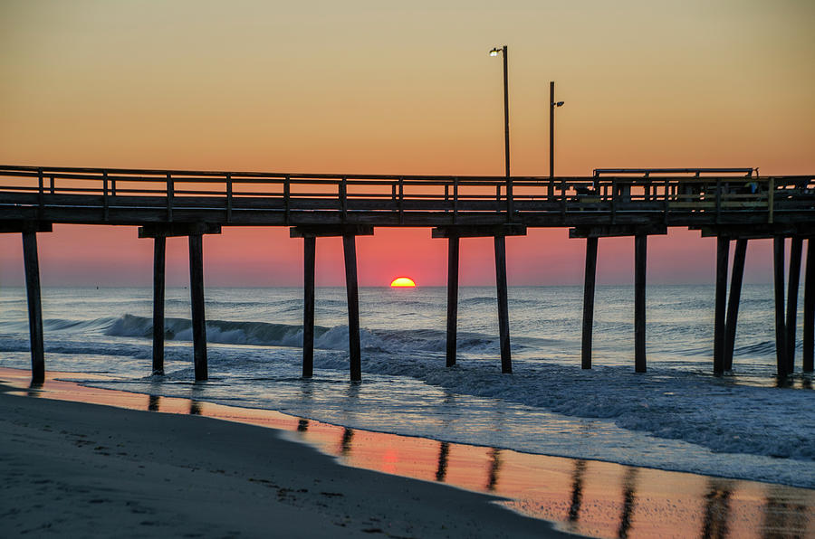 Here Comes the Sun - Ocean City New Jersey Photograph by Bill Cannon