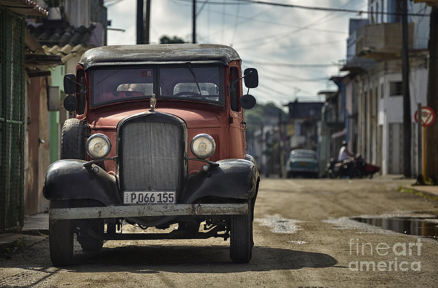 Havana Photograph - Heritage  by Jose Rey