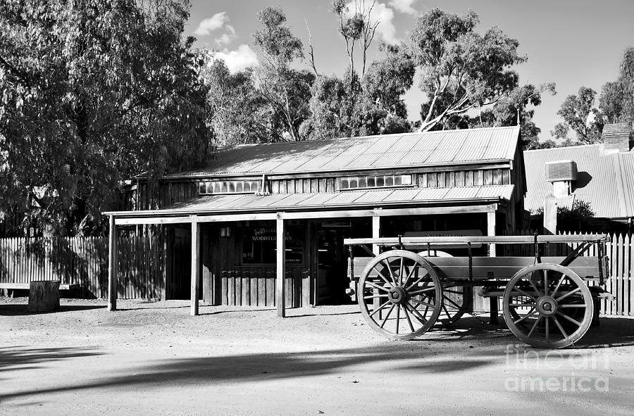 Black And White Photograph - Heritage town of Echuca - Victoria Australia by Kaye Menner