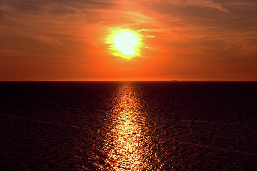 Herne Bay Sunset Photograph by Richard Denyer