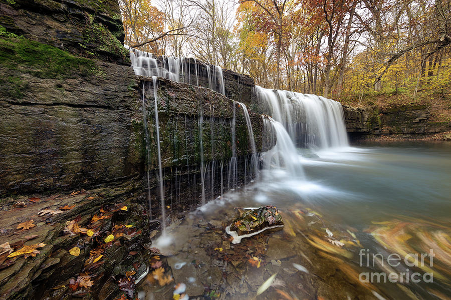Hidden Falls Autumn 1 Photograph by Ernesto Ruiz