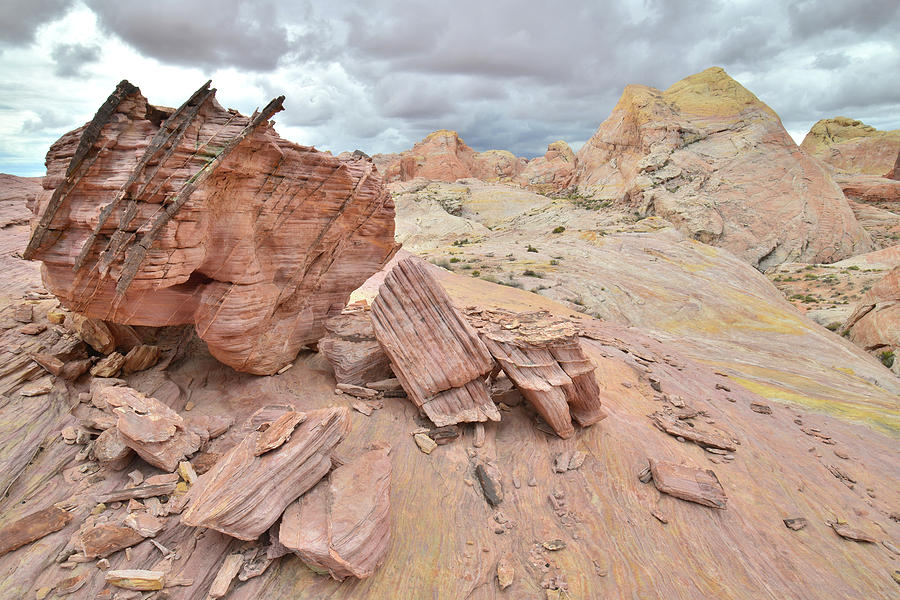 High Country Rocks in Valley of Fire Photograph by Ray Mathis