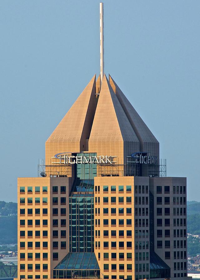 Highmark building downtown pittsburgh accenture aws