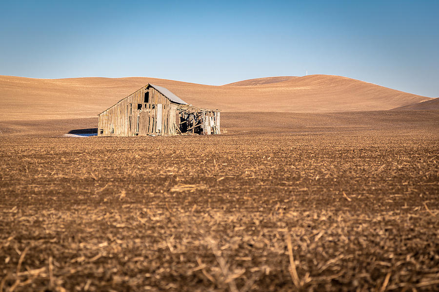 Highway Barn Photograph by Brad Stinson