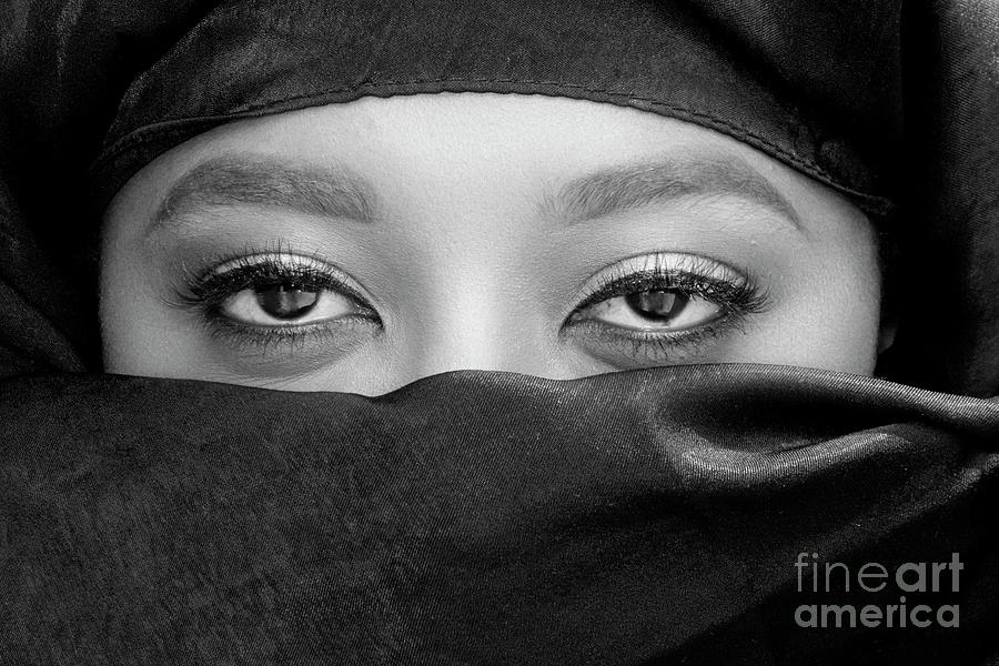 Hijab Fashion Photograph by FineArtRoyal Joshua Mimbs
