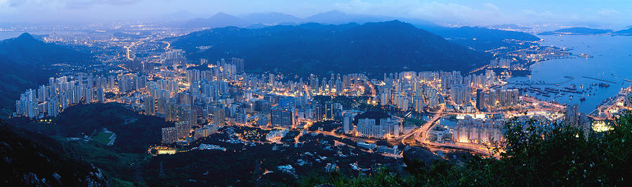 Hong Kong Photograph - Hill Top by Kam Chuen Dung