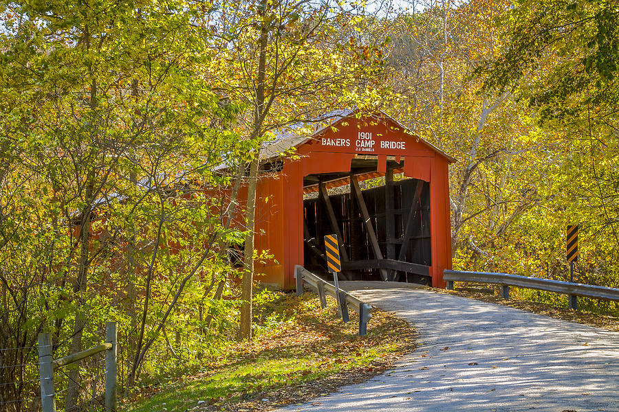 Hillis/Bakers Camp covered bridge Photograph by Jack R Perry