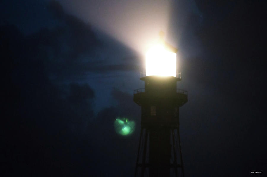 Hillsboro Inlet Lighthouse Close Up Photograph by Ken Figurski