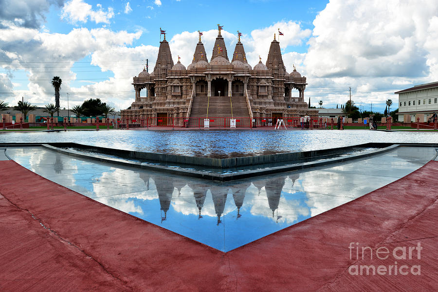 Hindu Temple BAPS Shri Swaminarayan Mandir Photograph by Peter Dang
