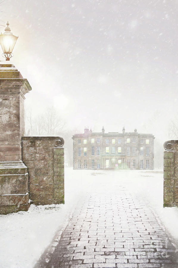 Historic Mansion House In Snow Photograph by Lee Avison