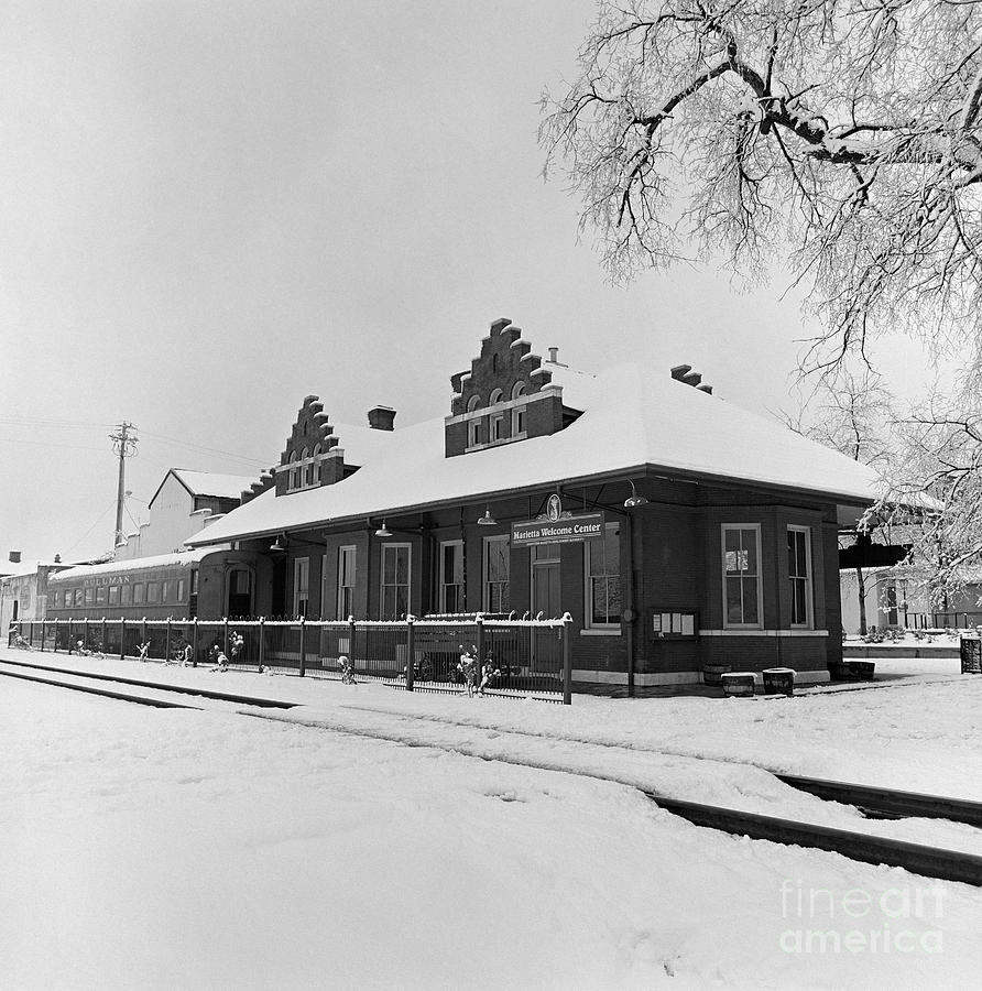 Transportation Photograph - Historic Marietta Georgia Train Depot by Arni Katz
