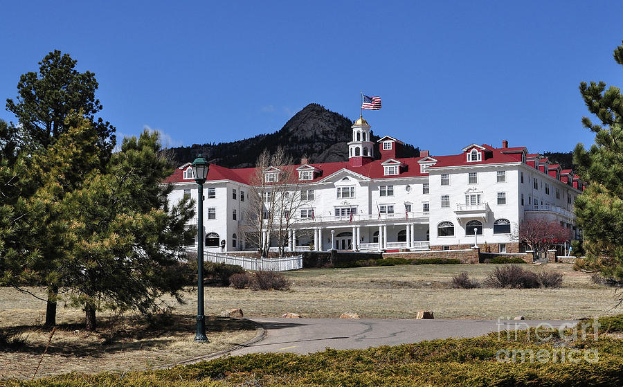 The Stanley Hotel in Estes Park Photograph by Georgia Evans - Fine Art ...