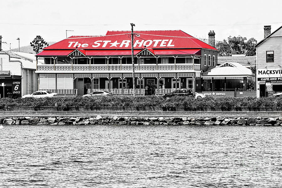 Architecture Photograph - Historic Star Hotel Macksville by Kaye Menner by Kaye Menner