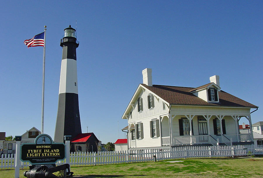 Historic Tybee Island Lighthouse II Photograph by Suzanne Gaff