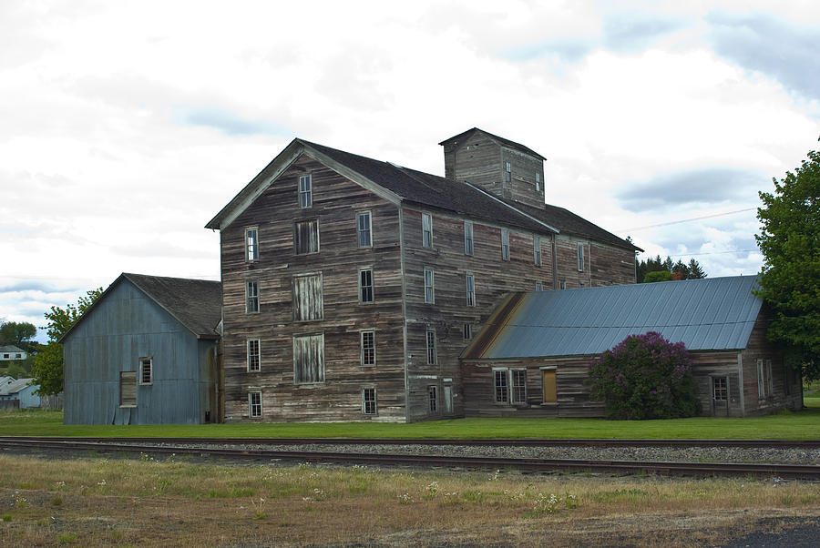 Barn Photograph - Historical Barron Wheat Flour Mill in Oakesdale WA by Louise Magno