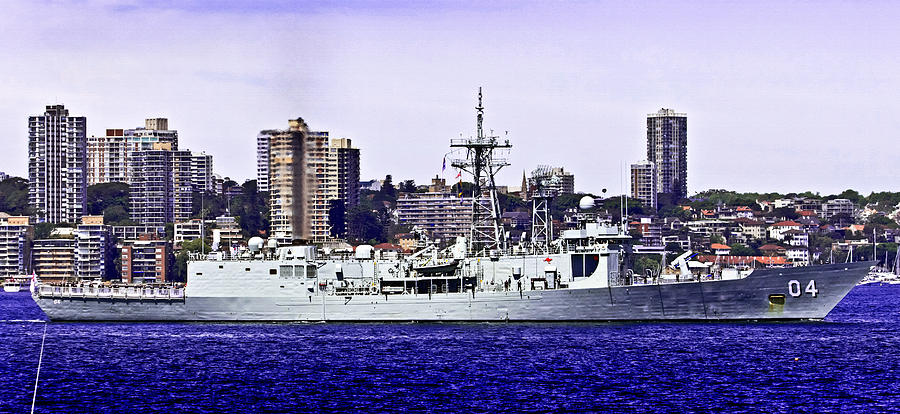 Hmas Photograph - HMAS Darwin FFG 04 by Miroslava Jurcik