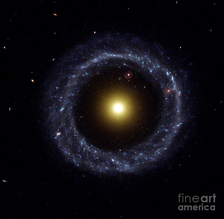 Hoags Object, Ring Galaxy Photograph by Science Source