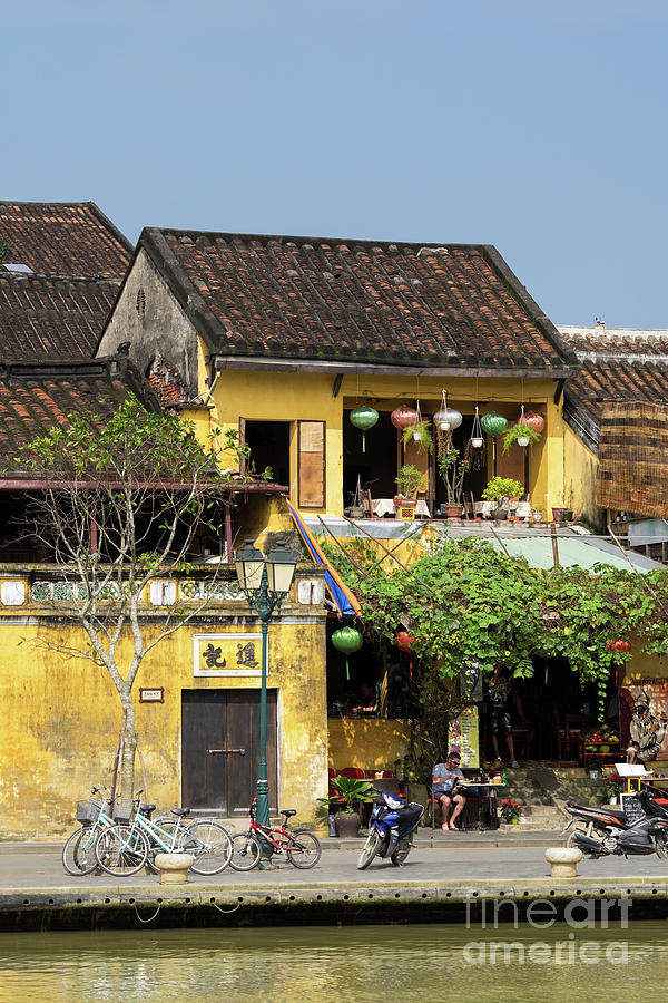 Hoi An Tan Ky Wall 02 Photograph by Rick Piper Photography