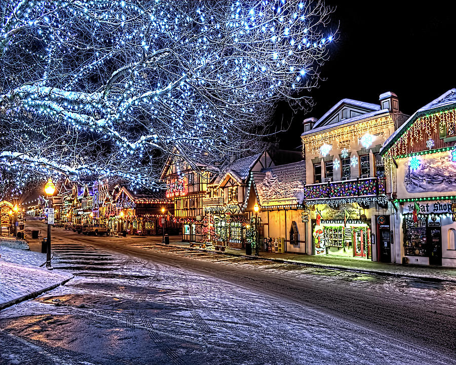 Holiday Village, Leavenworth, Wa Photograph