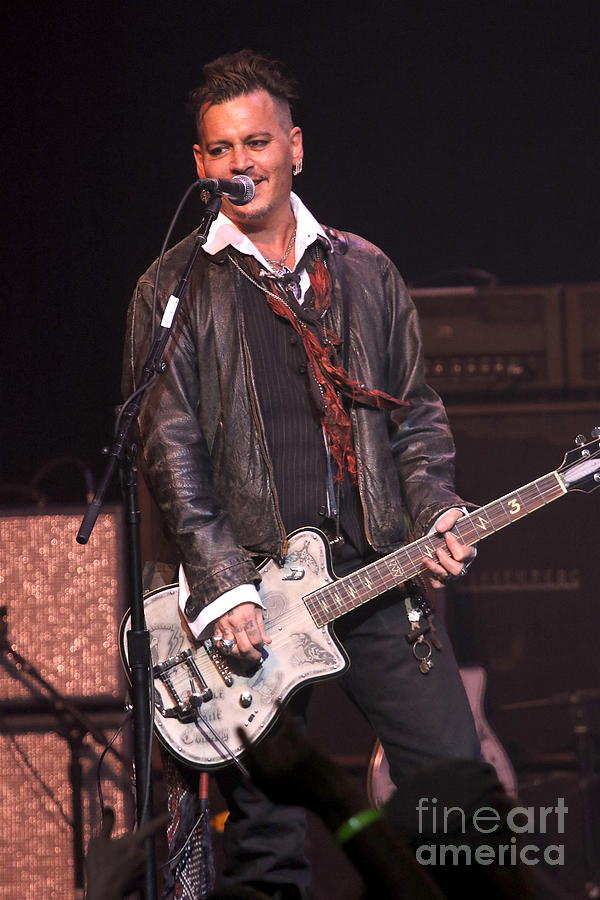 Actor Photograph - Hollywood Vampires - Johnny Depp by Concert Photos