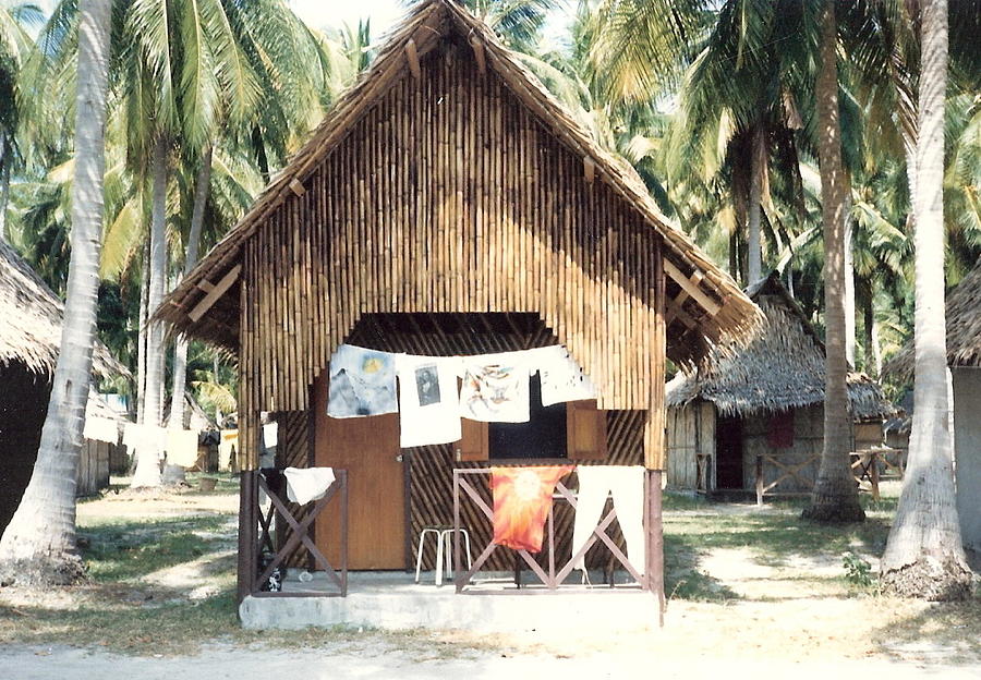 HOME Ko Phi Phi 1985 Photograph by Roger Swezey