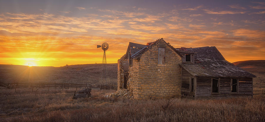 Homestead Sunrise Photograph by Darren White