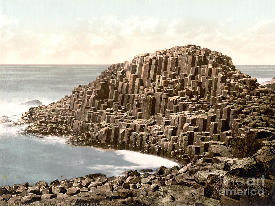 Honeycombs, Giants Causeway, Ireland Photograph by Science Source