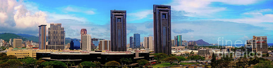 Honolulu Skyline Panoramic Photograph by Sue Melvin