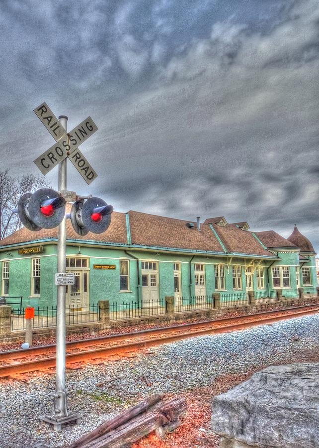 Hopkinsville Train Station Photograph by David Bearden