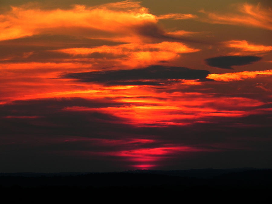 Sunset Photograph - Horizon by Hannah Mclennan