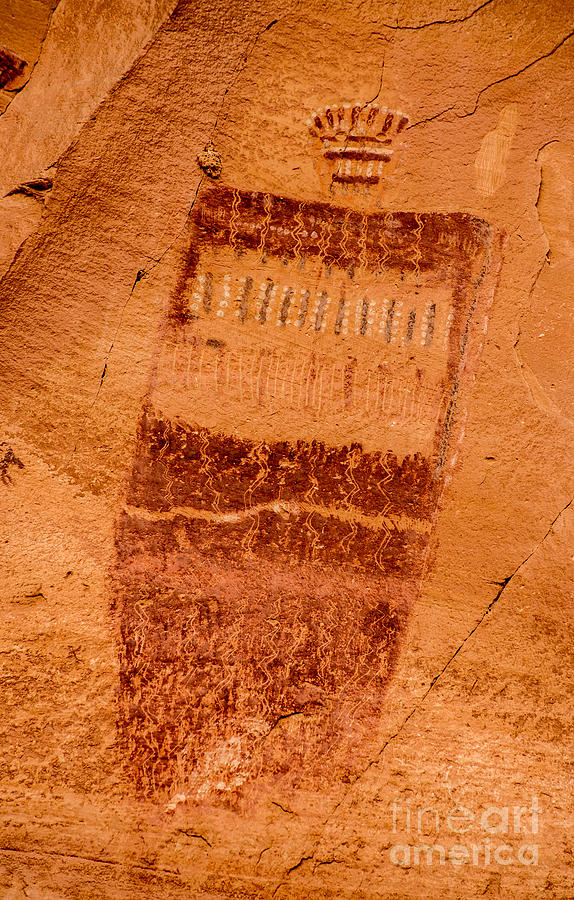 Horseshoe Canyon Great Gallery Figure 5 - Pictographs Photograph by Gary Whitton