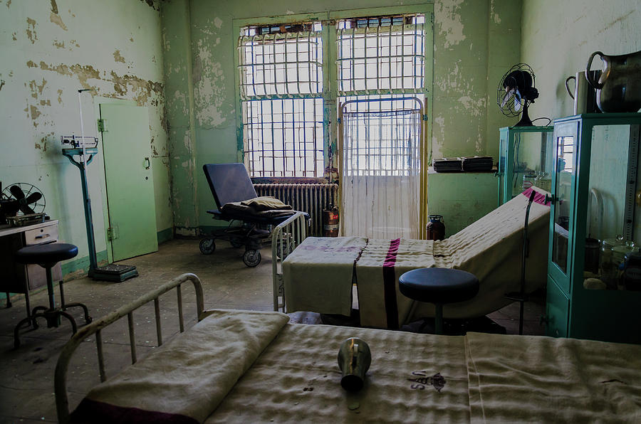 Hospital Room At Alcatraz Photograph By Javier Flores - Fine Art America