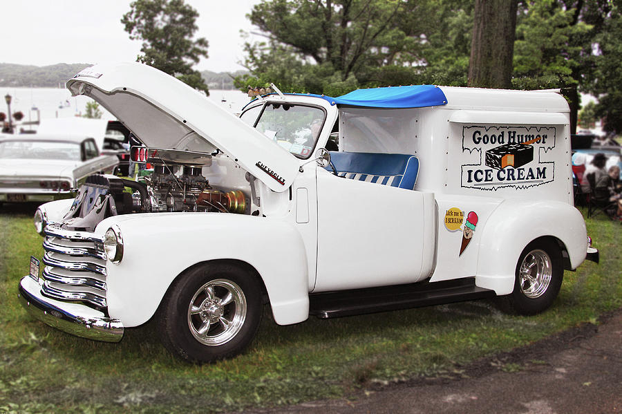 HOT Ice Cream Truck Photograph by Bob Slitzan