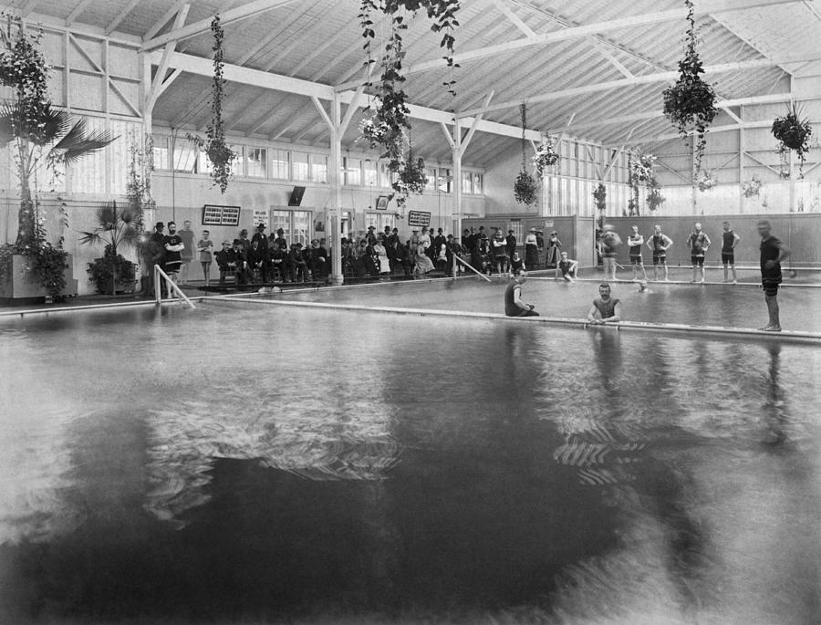 Hotel del Monte Bath House Photograph by Underwood Archives - Fine Art ...