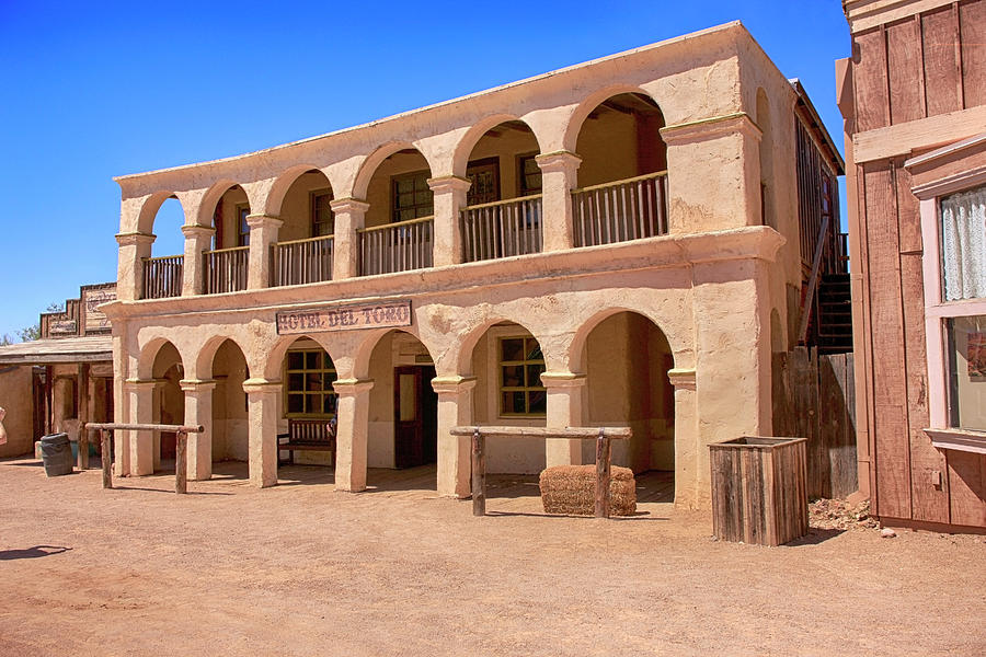Hotel Del Torro, Tucson Photograph by Chris Smith