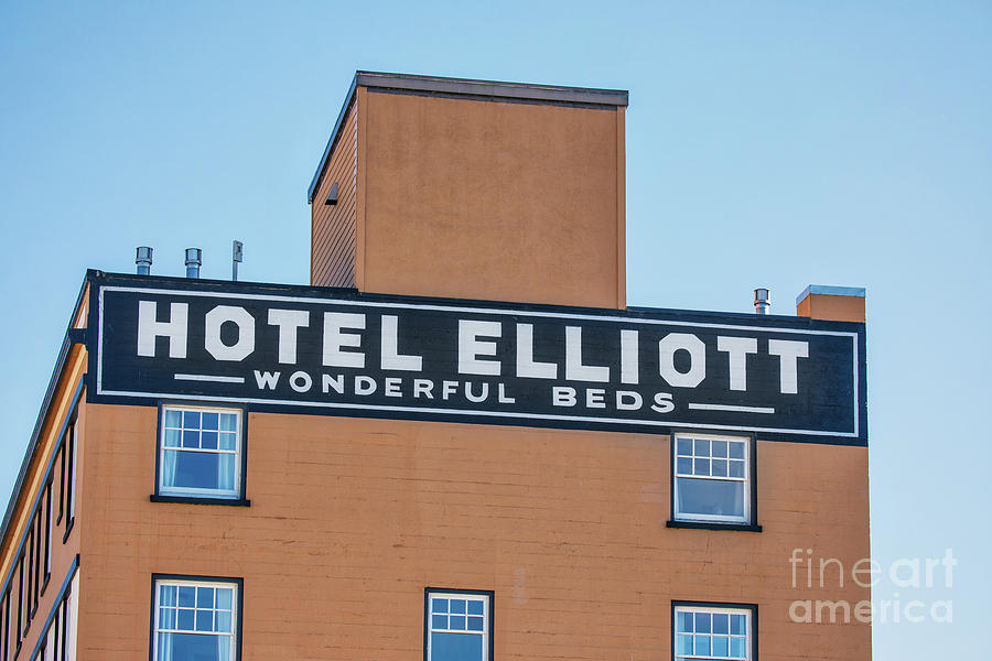 Hotel Elliott Wonderful Beds Photograph by Jerry Fornarotto