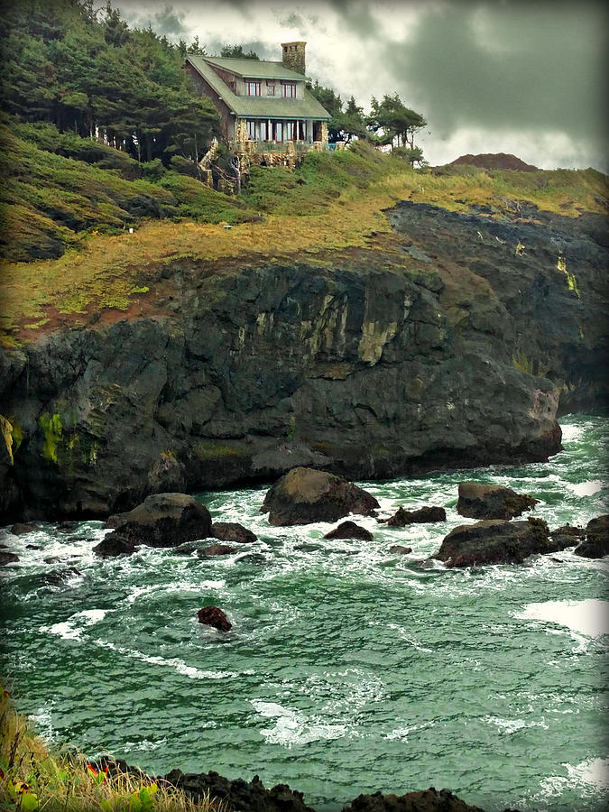 House On The Cliff Photograph