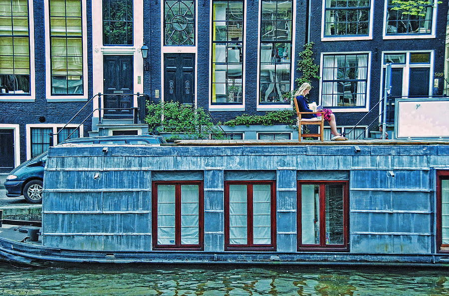 Amsterdam Houseboat 1 Photograph by Allen Beatty