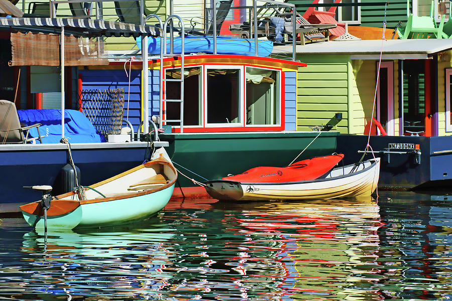 Houseboats 4 - Lake Union - Seattle Photograph by Nikolyn McDonald