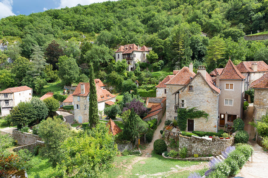 Houses in Saint Circ Lapopie in France Photograph by Semmick Photo