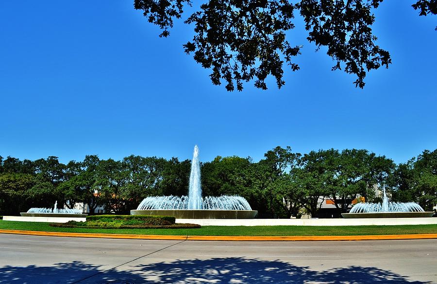 Houston Fountains Photograph by Eileen Brymer