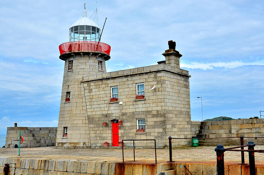 Howth Harbour Lighthouse Photograph by Martina Fagan