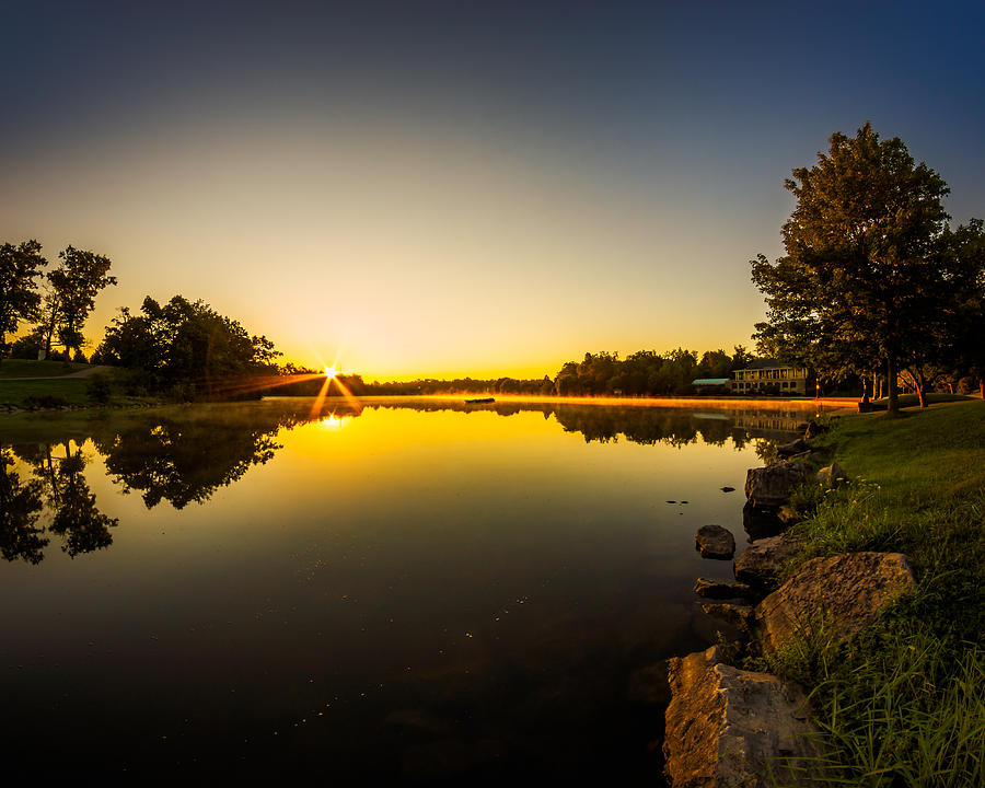 Hoyt Lake Sunrise Clear Skies n1 Photograph by Chris Bordeleau