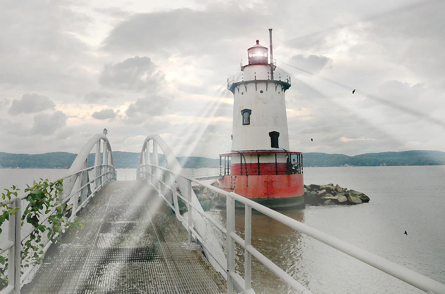 Hudson Light Photograph by Diana Angstadt
