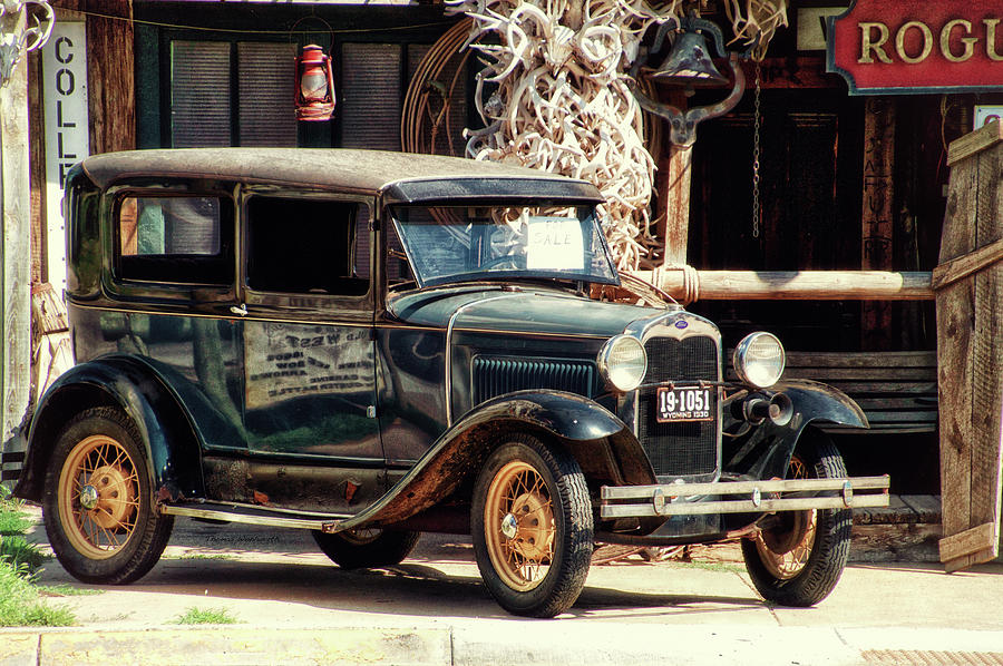 Hulett Wyoming Antique Car For Sale Photograph by Thomas Woolworth