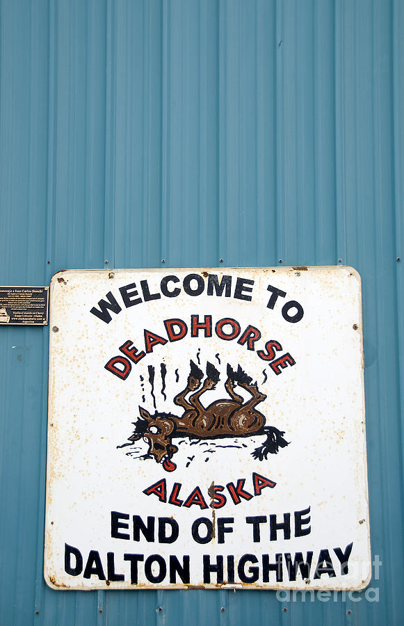 Deadhorse, Alaska | Pullover Hoodie