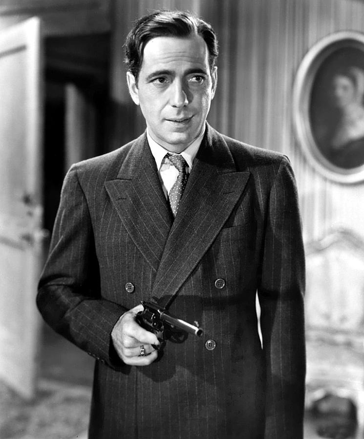 Humphrey Bogart as as gangster Gloves Donahue All Through the Night 1941 Photograph by David Lee Guss